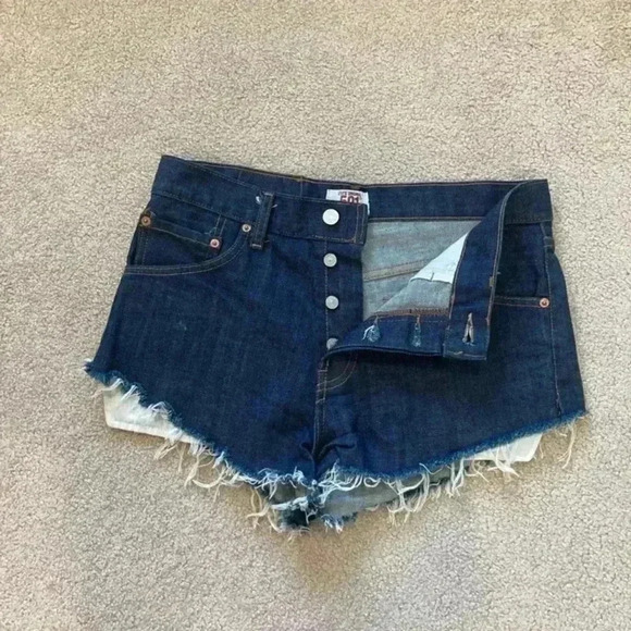 Levi’s original 501 high waisted straight leg button-fly - Picture 2 of 6